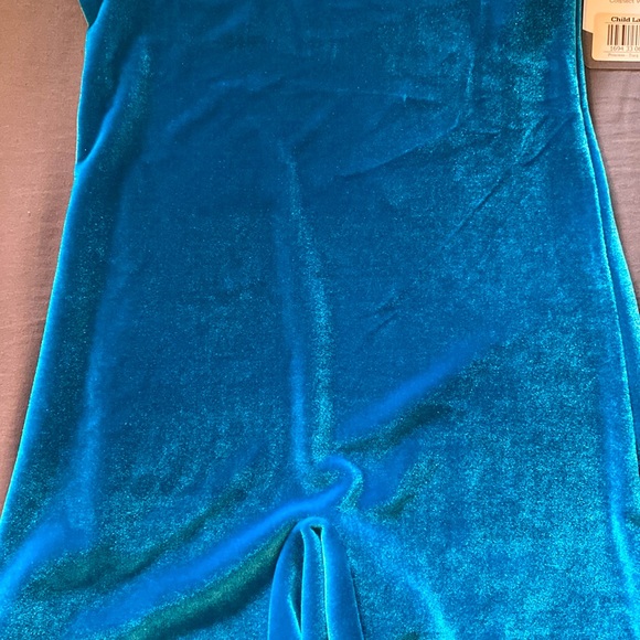 🆕PELLE- Gymnastics Biketard for Girls - Princess Turquoise Velvet- Kids Size L - Picture 5 of 11